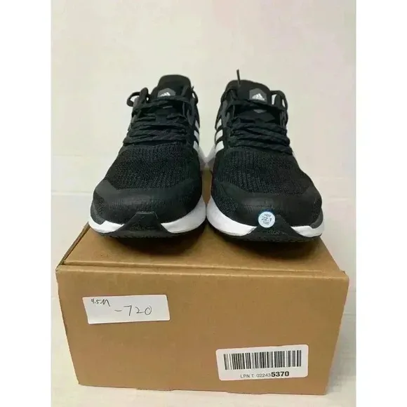 -720 Adidas Black/White, Mens Running Shoes-US 9.5 Mens