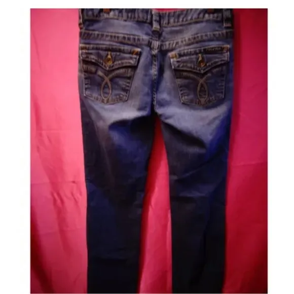 - Calvin Klein denim blue jeans pants capris Pinup nwt Y2K vintage classic sexy