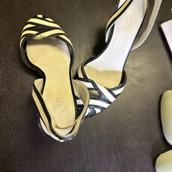 👠 Chanel slingback pumps 34.5C Lanyard on the back CHANEL logo timeless Heel