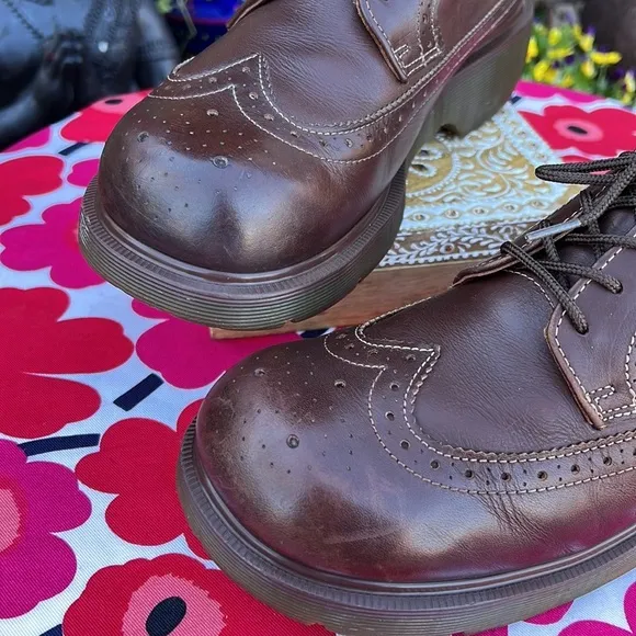 🏴󠁧󠁢󠁥󠁮󠁧󠁿 Dr. Martens MIE Brogue Wingtip Babydoll Platform Y2K Oxfords UK 8