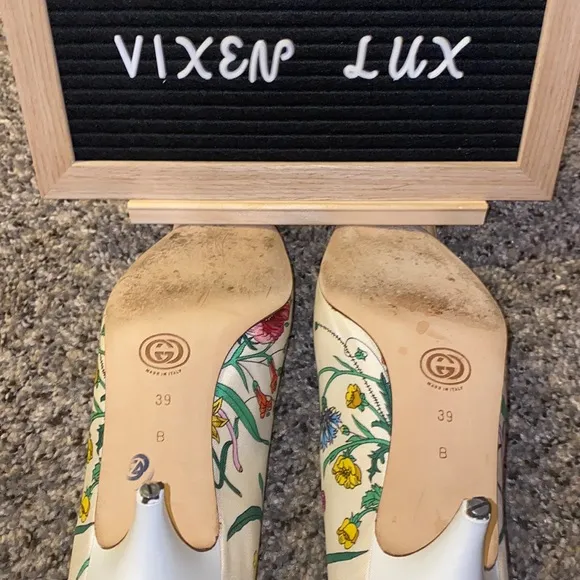 ♤ Gucci Floral Heels