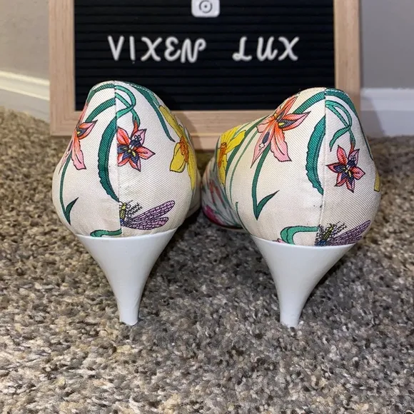 ♤ Gucci Floral Heels