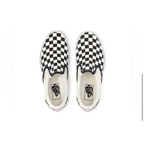 🎉 HOST PICK 🎉 *NEW* 🆕 VANS Classic Slip- On Checkerboard Shoe- Mens 6.5 Womens 8