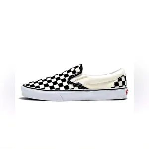 🎉 HOST PICK 🎉 *NEW* 🆕 VANS Classic Slip- On Checkerboard Shoe- Mens 6.5 Womens 8
