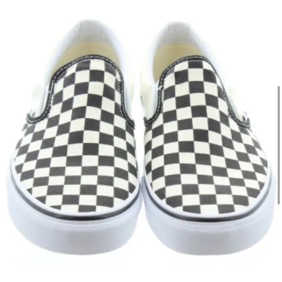 🎉 HOST PICK 🎉 *NEW* 🆕 VANS Classic Slip- On Checkerboard Shoe- Mens 6.5 Womens 8