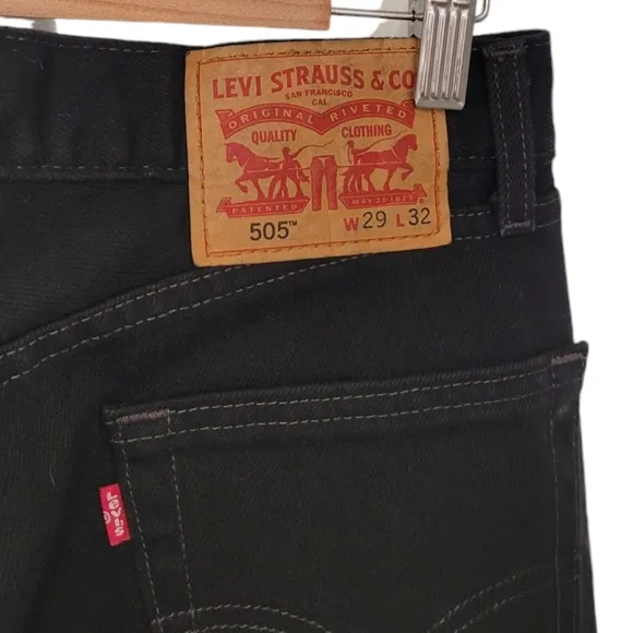 🆕️ Levi's 505 Straight Regular Fit Jeans in Black - 29x32
