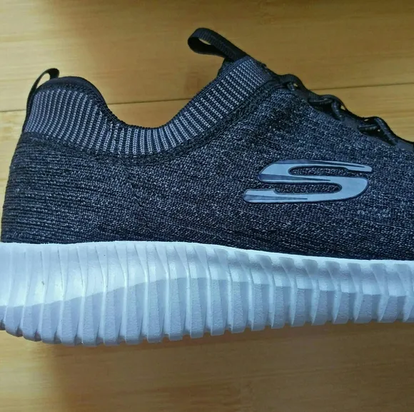 -NEW- Men's Skechers Elite Flex Hartnell Sneakers