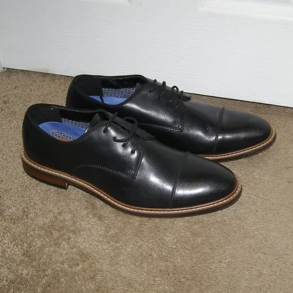 👞 NEW size 8M MENS Vince Camuto Black Leather Dress shoes Oxford