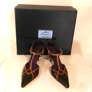 🔥 NWT Prada Black/Snake Skin Leather Kitten Heels