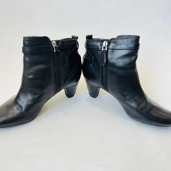 ❤️ Sam Edelman Maddox booties in black Size 8M