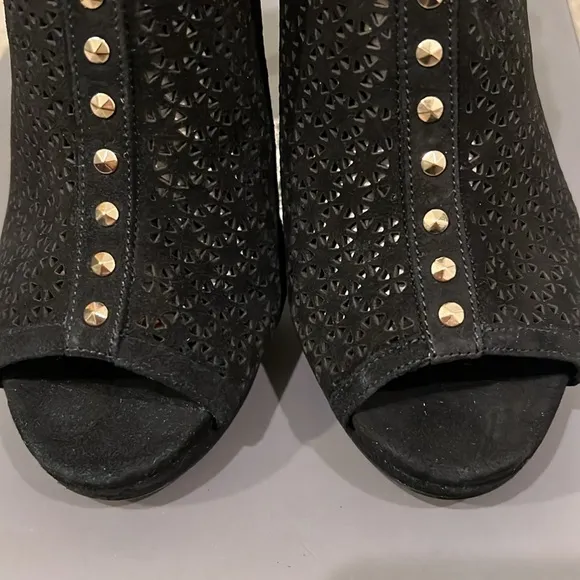🆕 Vince Camuto Caliope slingback high heels
