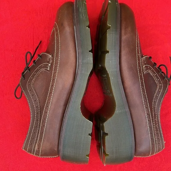 🏴󠁧󠁢󠁥󠁮󠁧󠁿 Vintage Dr. Martens MIE Platform Babydoll Brogue Brown Wingtips UK 7