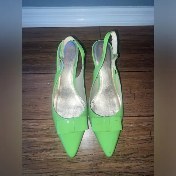 💚 Y2k Slingback heels kitten heels bow heels vintage green pumps patent heel