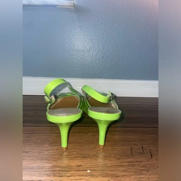 💚 Y2k Slingback heels kitten heels bow heels vintage green pumps patent heel