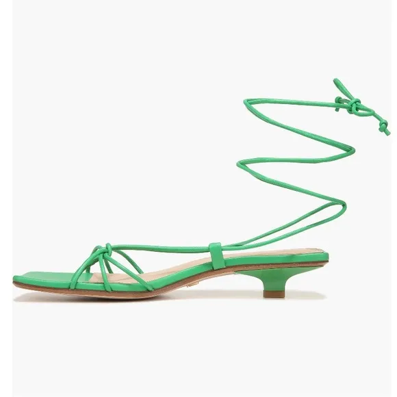 1 hour sale. Veronica Beard, green, leather kitten heels, GORGEOUS