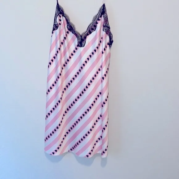 2 Pc Very Sexy Short Satin Kimono Vertical Heart Print Pink Stripe XS/S &amp; Slip S