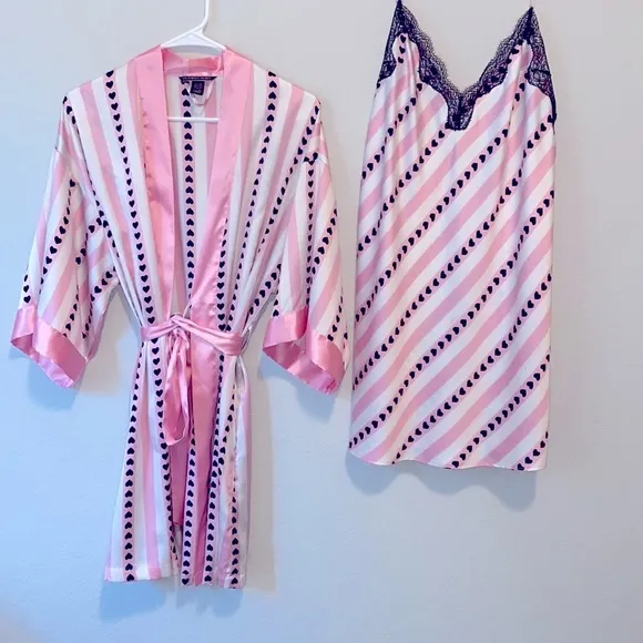 2 Pc Very Sexy Short Satin Kimono Vertical Heart Print Pink Stripe XS/S &amp; Slip S