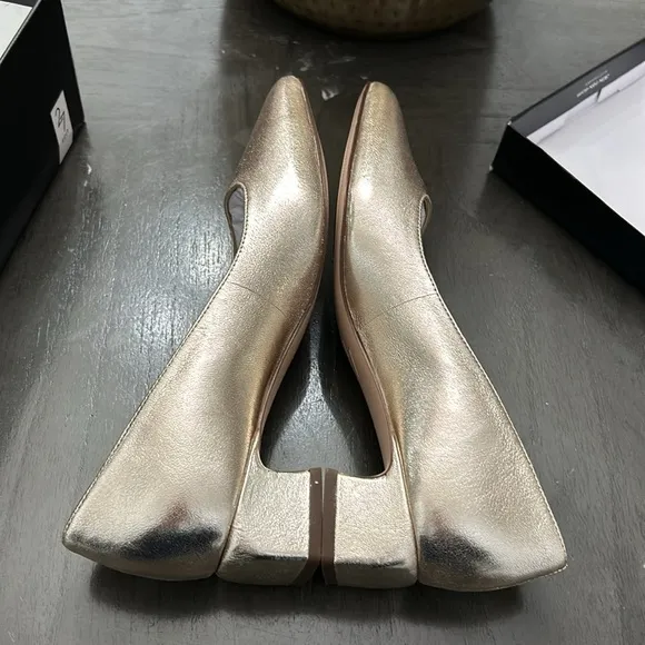 27 EDIT NATURALIZER Florence Square Toe Pump In Light Gold (WIDE)
