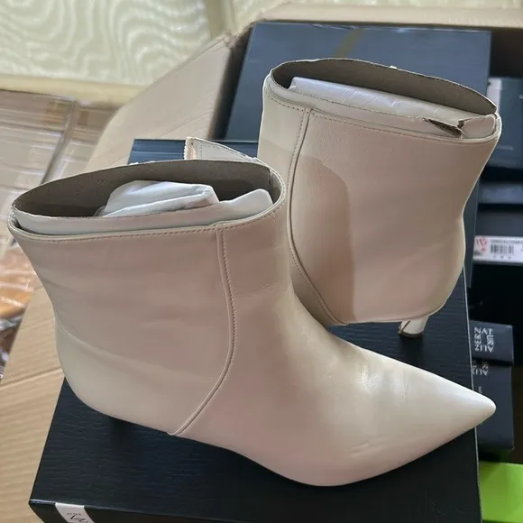 27 EDIT Naturalizer Florentine Bootie in Satin Pearl Leather