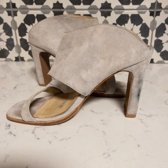 42 Gold Linx Ecru Beige Neutral Double Strap Mules Slides Rectangle Heels Size 8