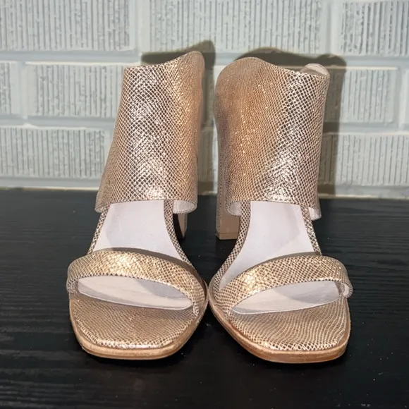 42 GOLD Linx Leather Gold Heel