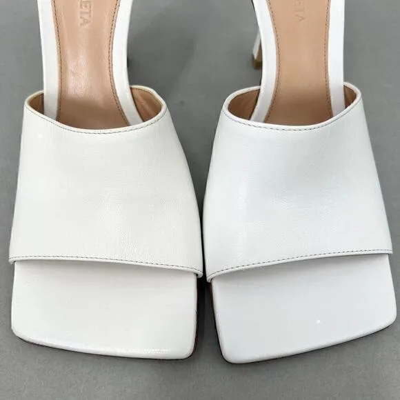 75. Bottega Veneta Stretch Mule Womens 5.5 Minimalist Elegant Old Money Chic