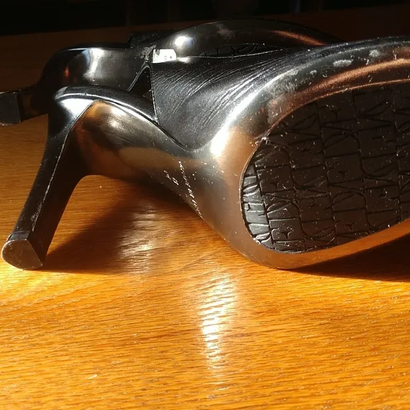 #8 PR F NWT@150 Diane Von Furstenberg ITALIAN LEATHER SlingBack Heels