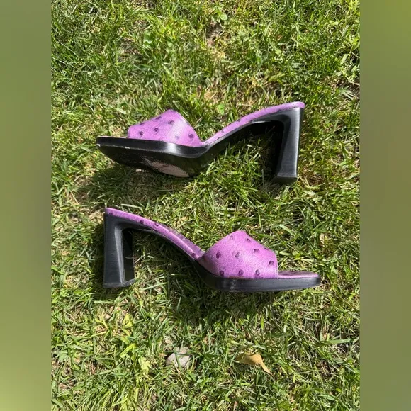 90s / Y2K Vintage Via Spiga Purple Ostrich Heeled Mules