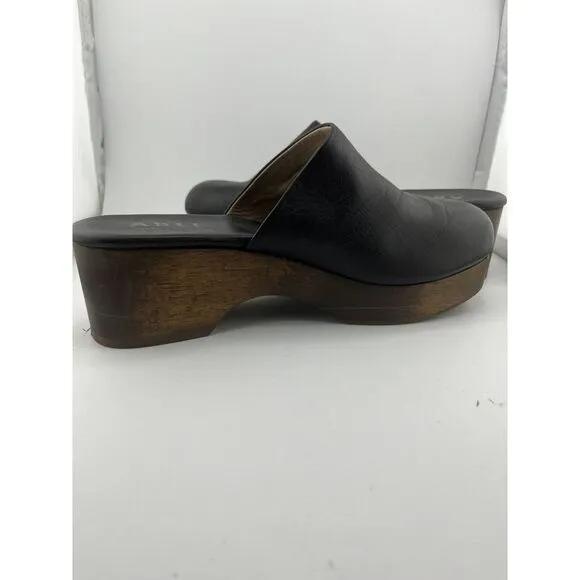ABLE Alyssa Clog Women Size 6.5 M Black Napa Leather 2&quot; Wood Heel‎ MadeIn Brazil