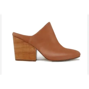 ABLE Leather Clogs Women 8 Brown Camel Pointed Toe Block Heel Mules Classic Chic