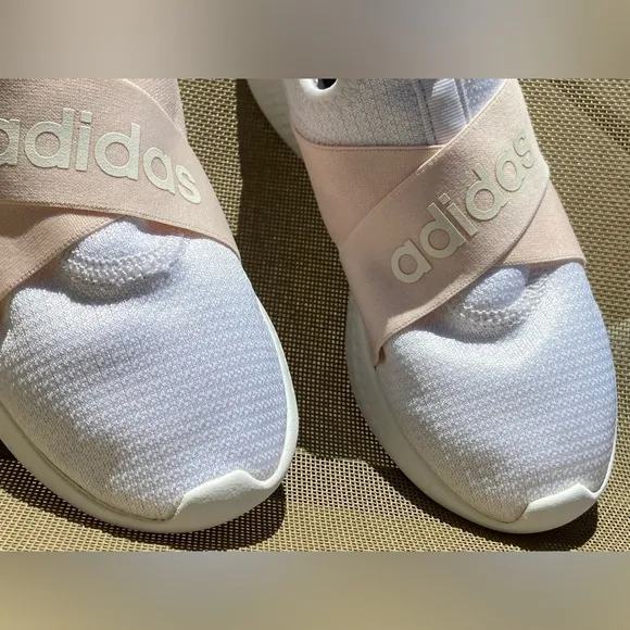 Adidas Big Kids Sz-6.5 Slip-ons, no Tying, School, Walking, Everyday or Athletic