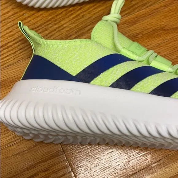 Adidas cloud foam men’s size 7 ( women’s 8) NWOT