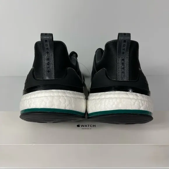 ADIDAS EQUIPMENT PLUS BLACK WHITE GREEN MENS RUNNING SHOES SIZE 10 BOOST NEW