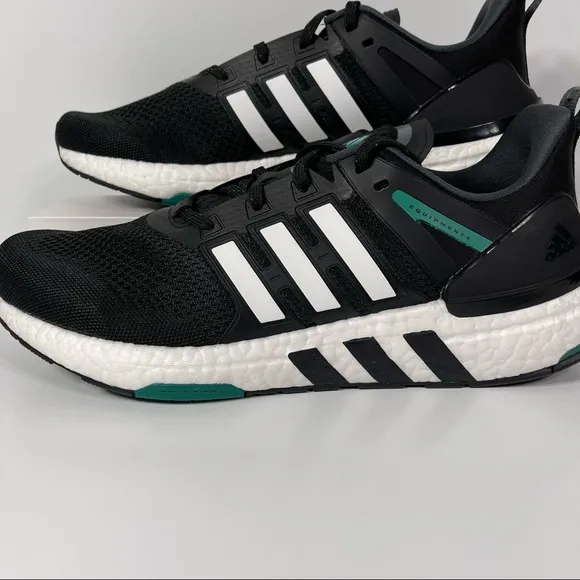 ADIDAS EQUIPMENT PLUS BLACK WHITE GREEN MENS RUNNING SHOES SIZE 10 BOOST NEW