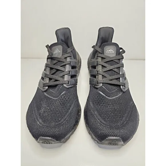 Adidas Men's Ultraboost 22 All Black SIZE 7 High Performance Running Shoes