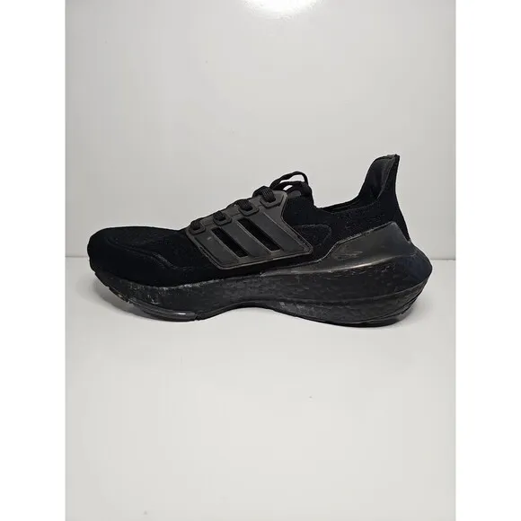 Adidas Men's Ultraboost 22 All Black SIZE 7 High Performance Running Shoes