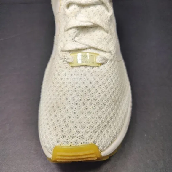 Adidas Originals ZX Flux Primeknit Z Off White Running Sneaker Men's Shoe Size 9