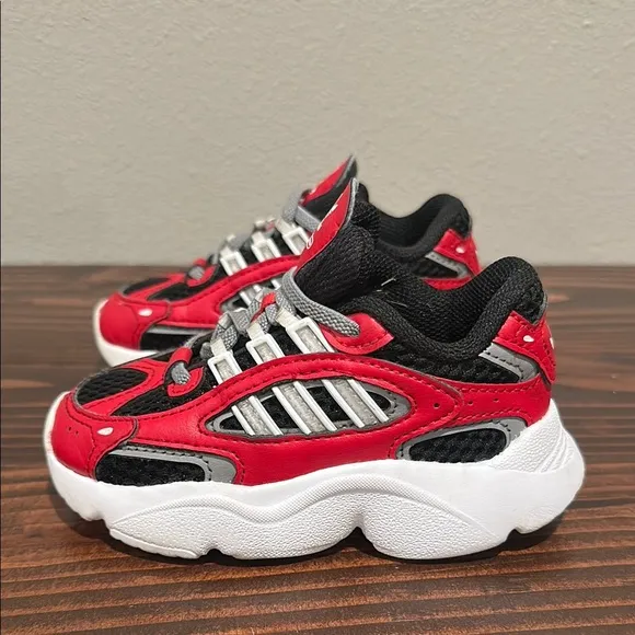 Adidas Ozmillen Sneakers size: 7C
