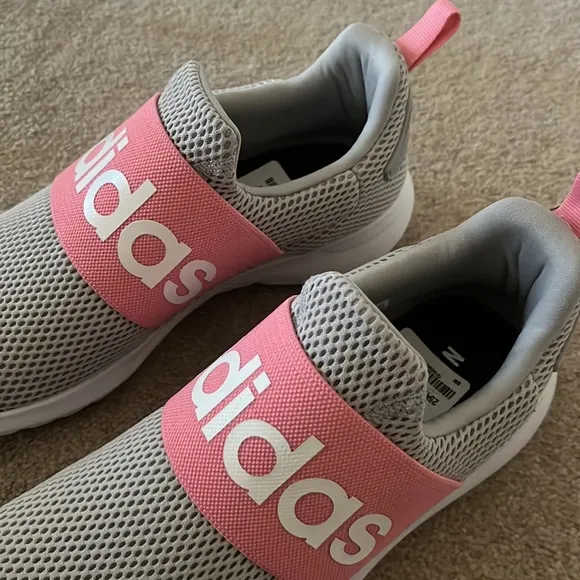 ADIDAS SLIP ONS