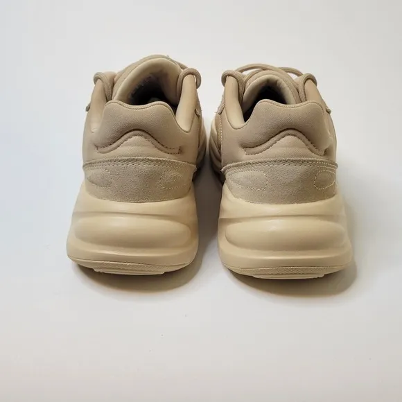 Adidas Sneakers Mens 9 Athletic Casual Sports Trainer Shoes Beige 130989423