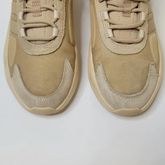 Adidas Sneakers Mens 9 Athletic Casual Sports Trainer Shoes Beige 130989423