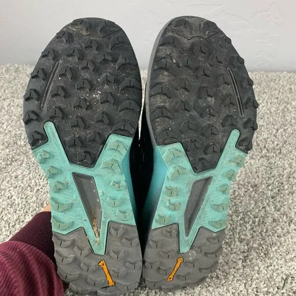 Adidas Terrex Womens Trail Running Shoes Sneakers Black Blue Agravic Flow Size 7