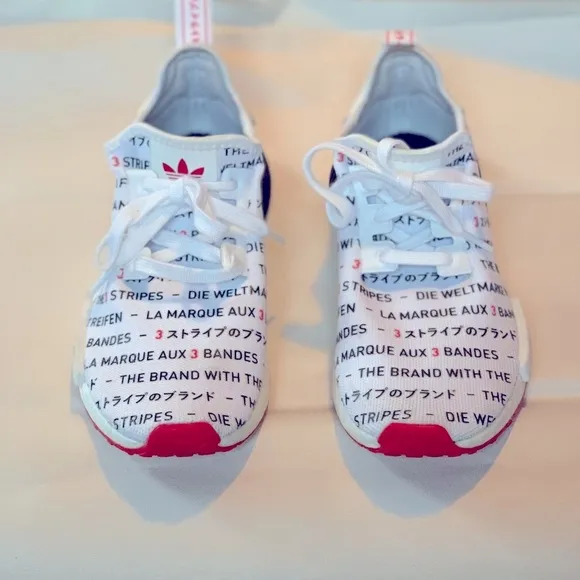 ADIDAS TOKYO WHITE NMD RI US Men’s 6.5 ALL SEASON RUNNING SHOES