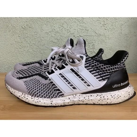 Adidas Ultraboost 5.0 Men's Sneakers Running Shoes White Black HP2474 Size 13
