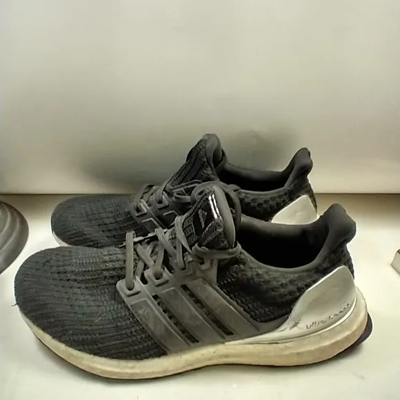 Adidas Ultraboost DNA 4.0 Running Shoes Youth sz 6