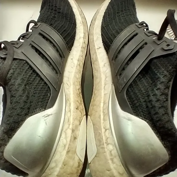 Adidas Ultraboost DNA 4.0 Running Shoes Youth sz 6