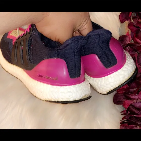 ADIDAS ULTRABOOST Multicolored Sneaker