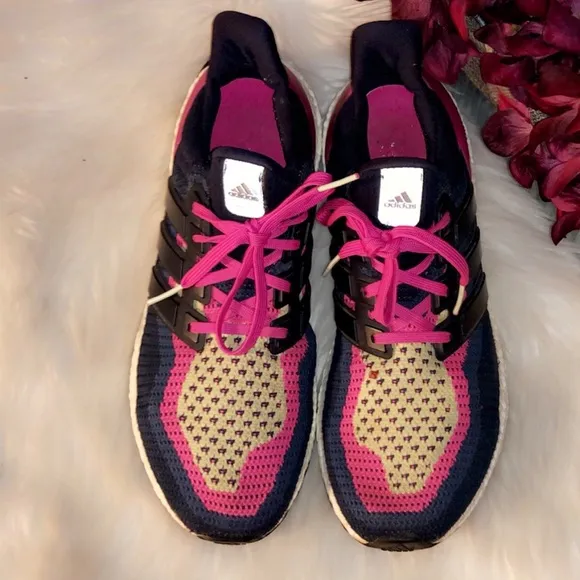 ADIDAS ULTRABOOST Multicolored Sneaker