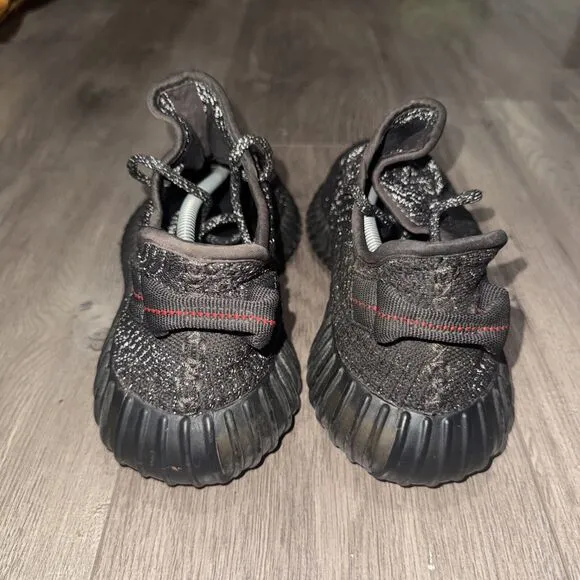 Adidas Yeezy Boost 350 v2 static black (non reflective)  size 7.5 men