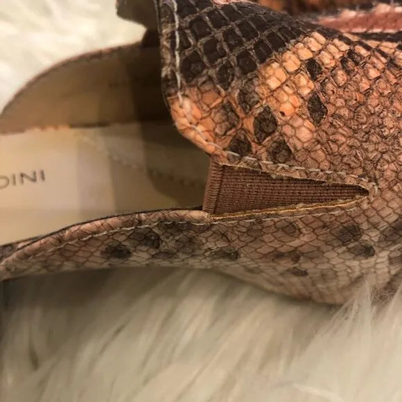 Adrienne Vittadini Snake skin mules. 6.5